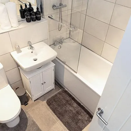 Private Room In A New Build Heanor Extérieur photo