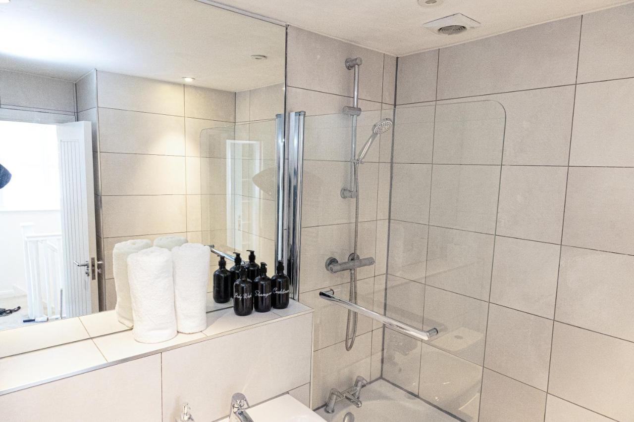 Private In A New Build *