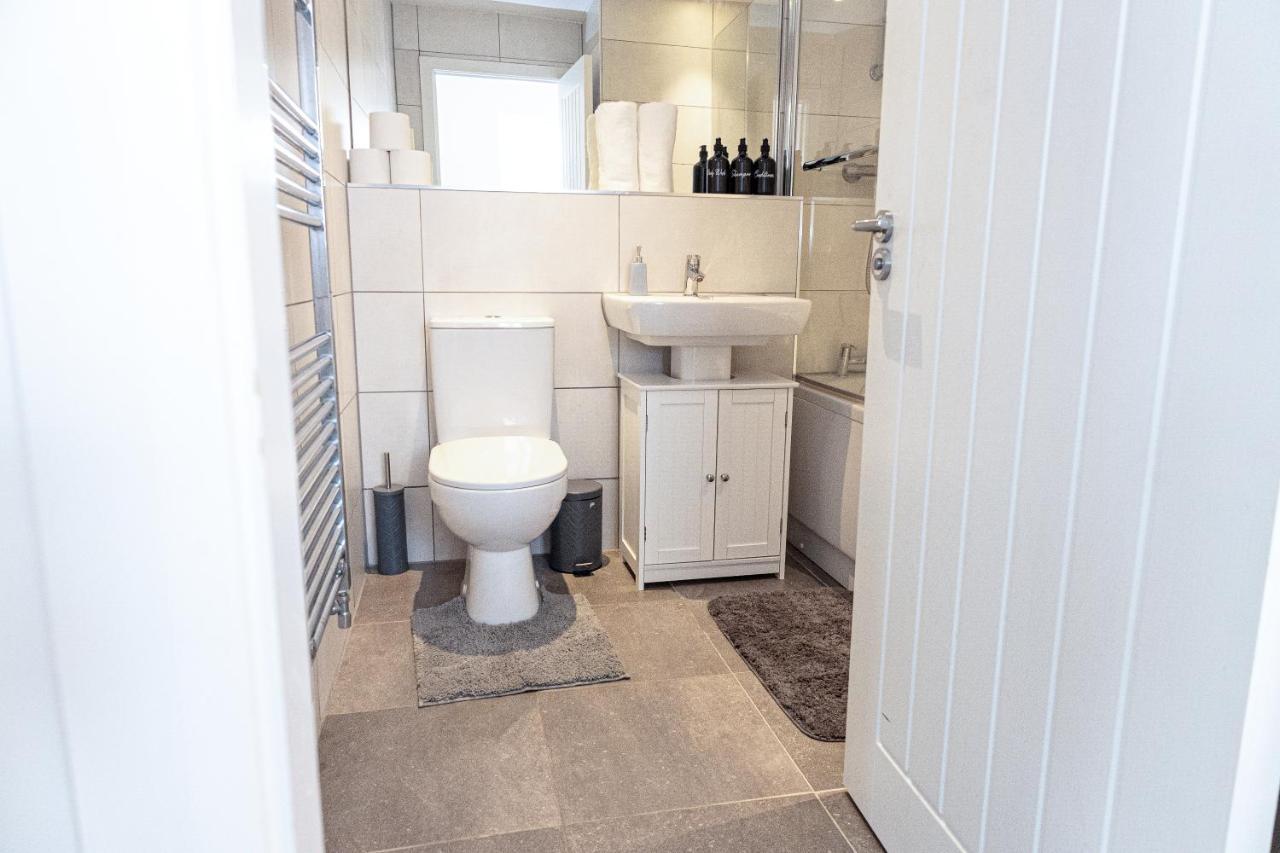 Private In A New Build *
